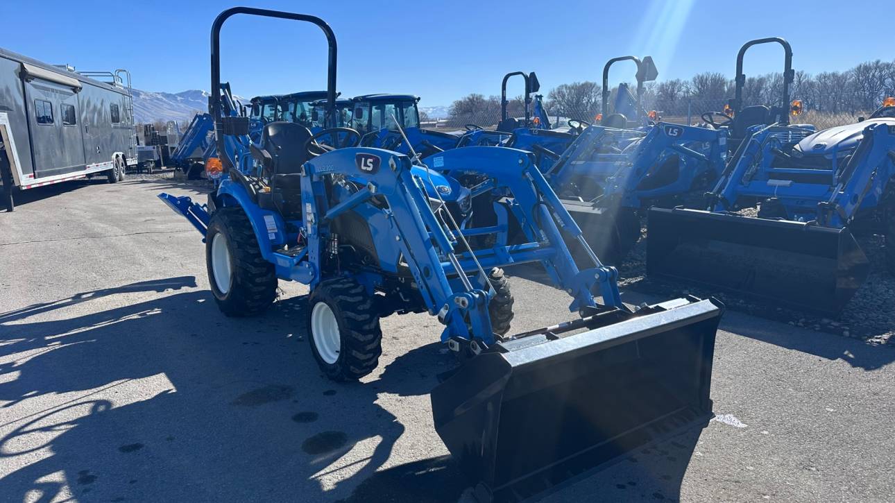 2024 LS Tractor MT225S